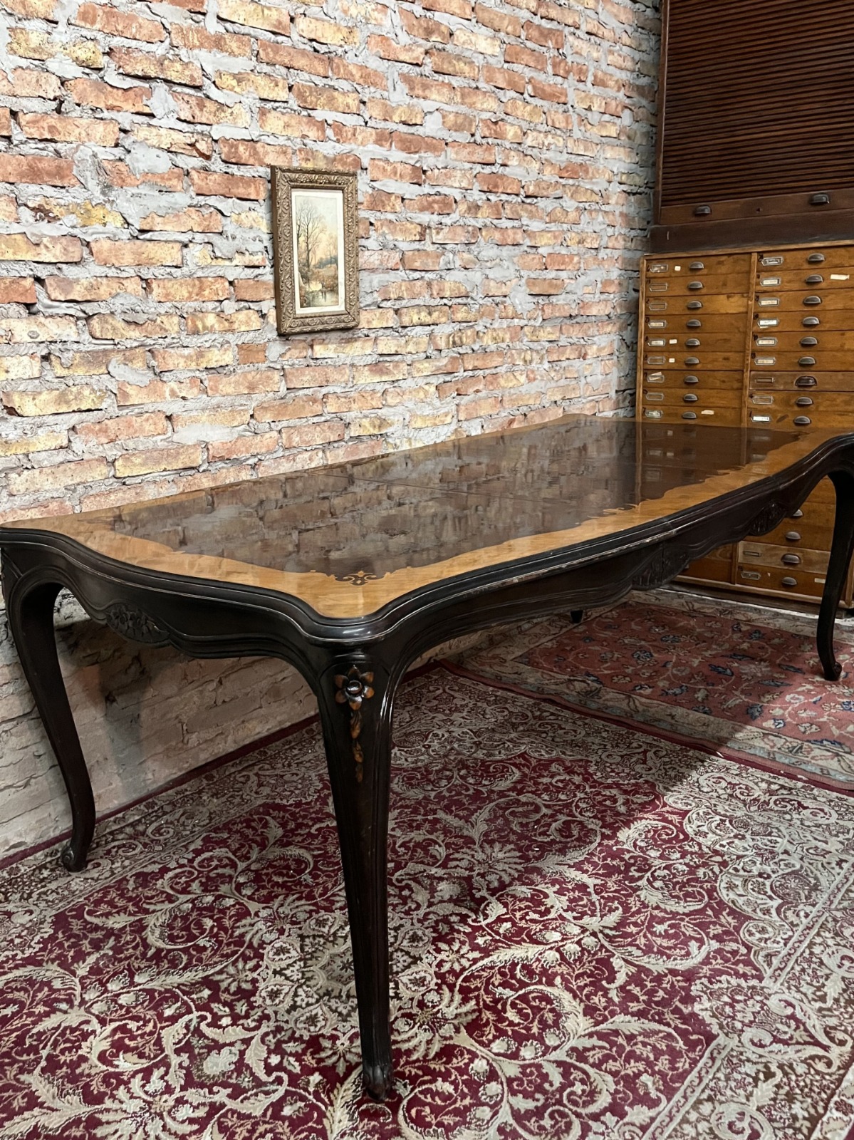 mesa francés Luis xv marqueteada de muy buen tamaño
