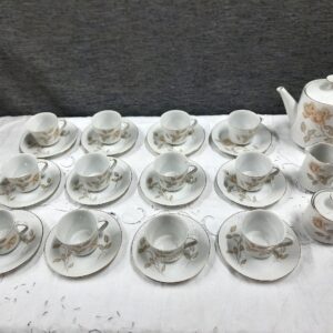 Juego de te para 12 personas en porcelana tsuji impecable