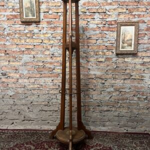 Perchero árbol en roble de Eslavonia macizo de primera calidad