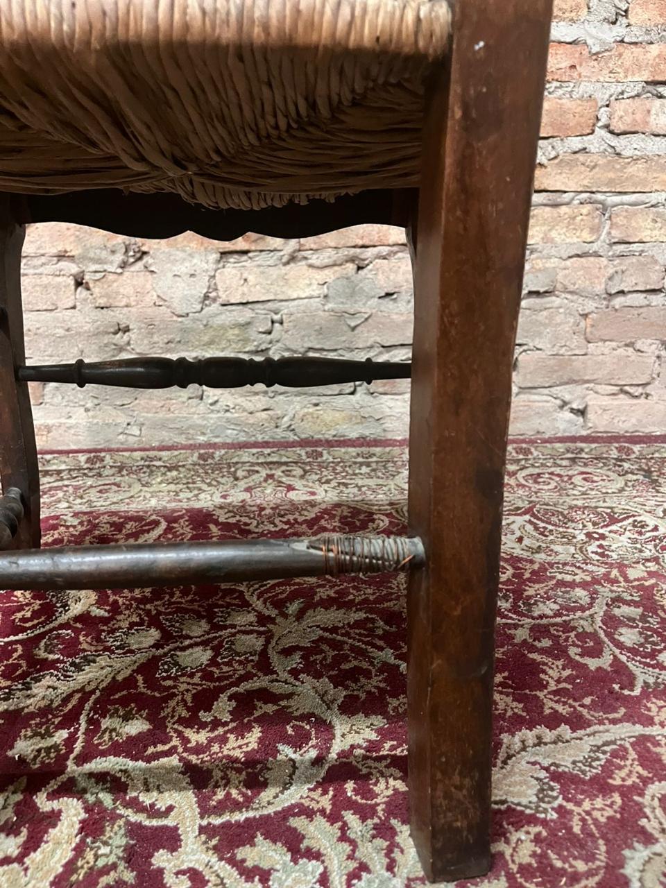 Silla de dormitorio estilo provenzal empajada de buena calidad - Imagen 2