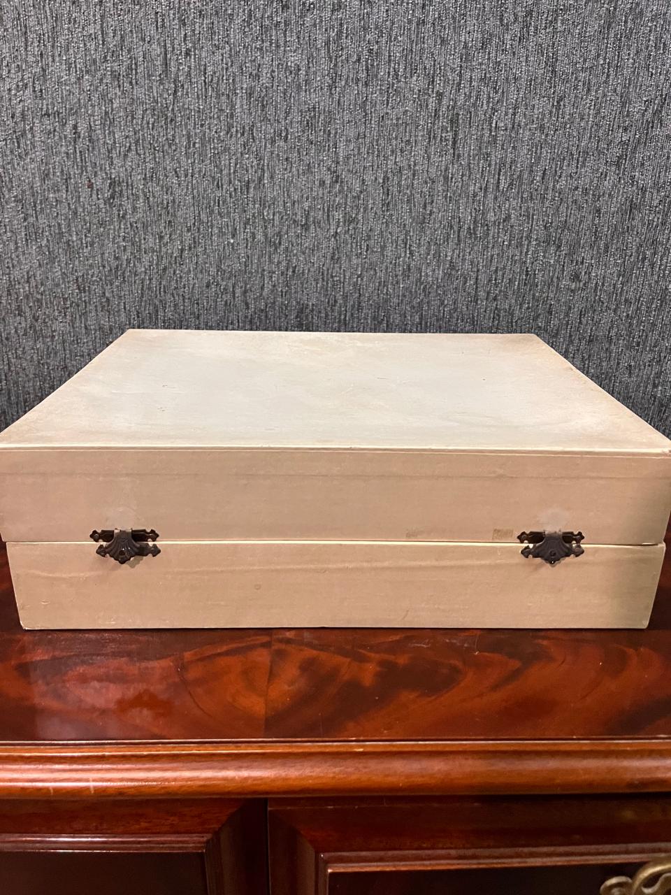 cubertero con cubiertos de acero inoxidable en su caja original - Imagen 6