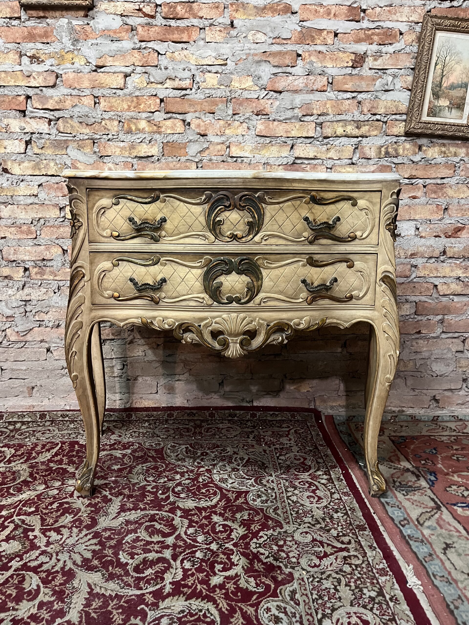 Cómoda estilo francés Luis xv colonial con mármol con su patina original