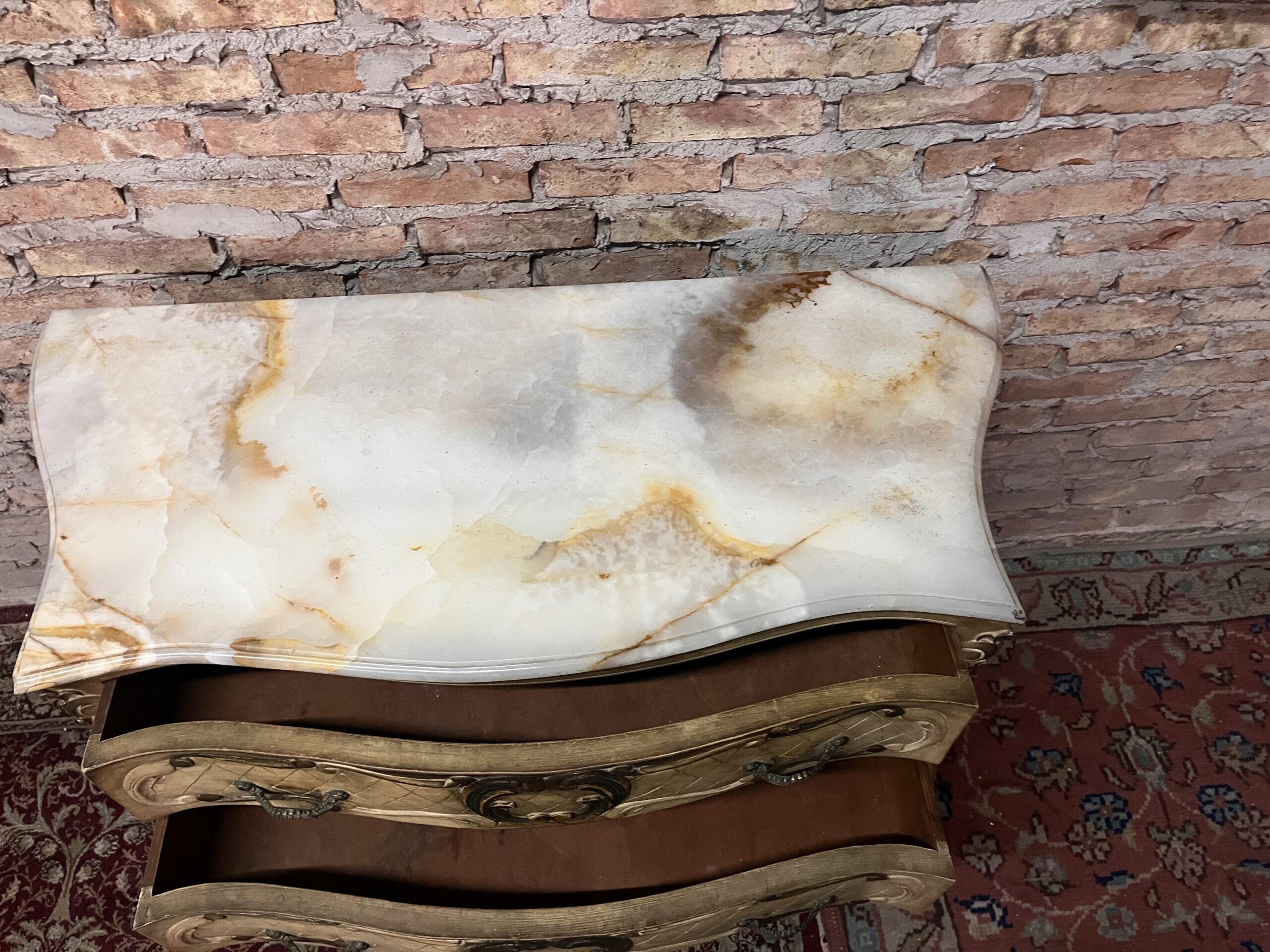 Cómoda estilo francés Luis xv colonial con mármol con su patina original - Imagen 7