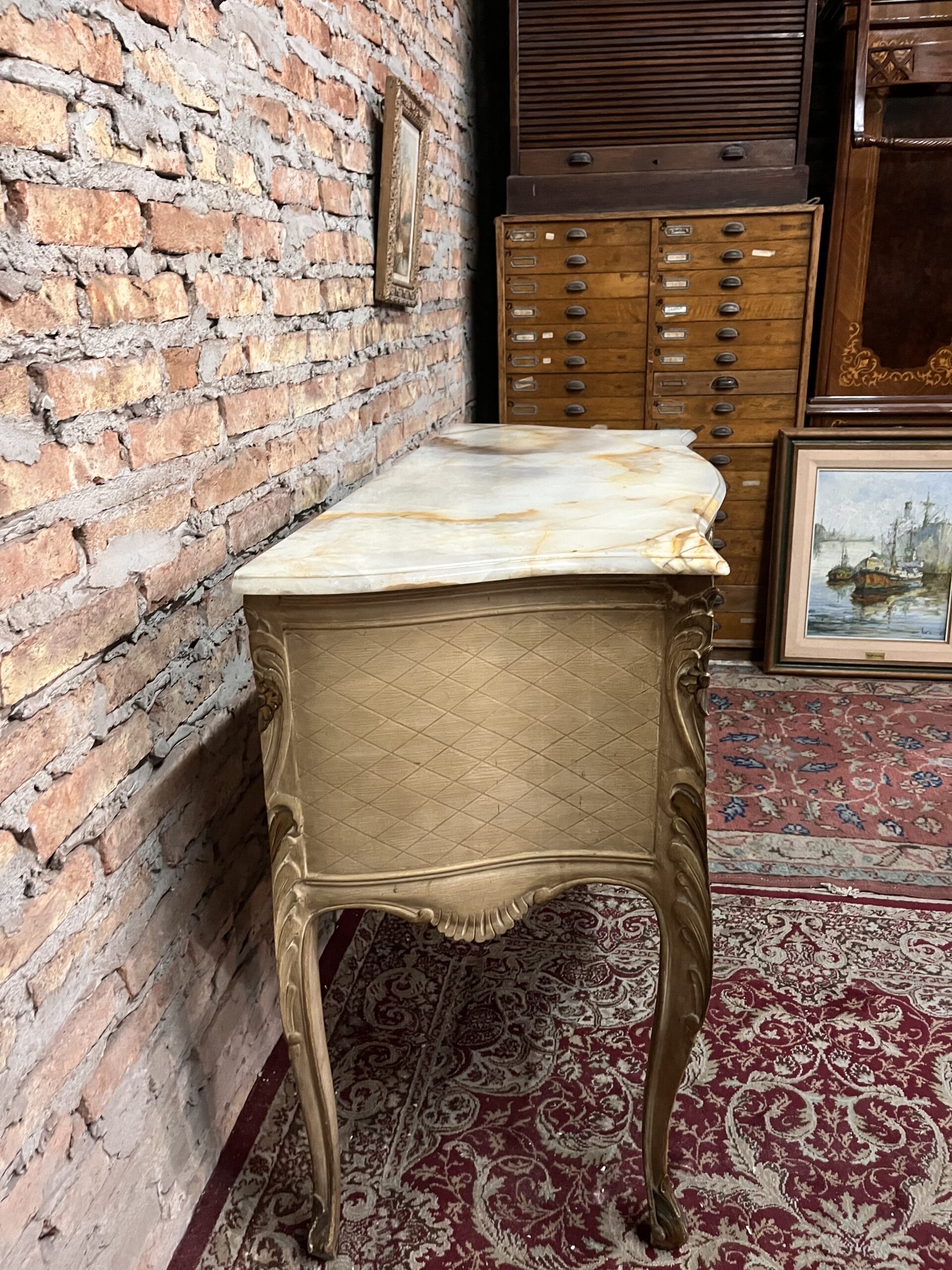 Cómoda estilo francés Luis xv colonial con mármol con su patina original - Imagen 6