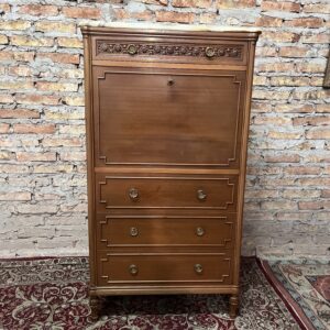 mueble bar Luis XVI con mármol en color madera