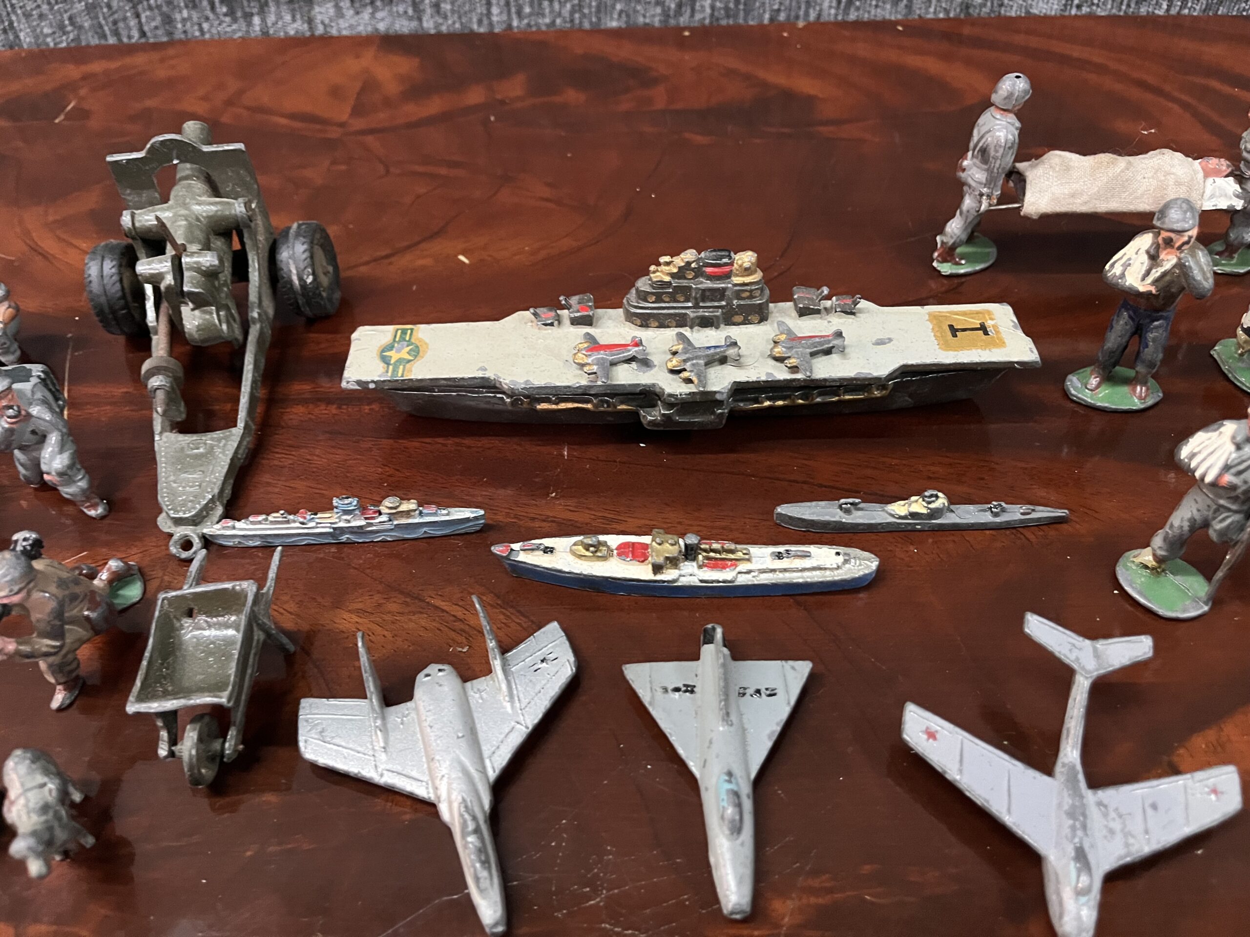 soldados y piezas antiguas en plomo - Imagen 5