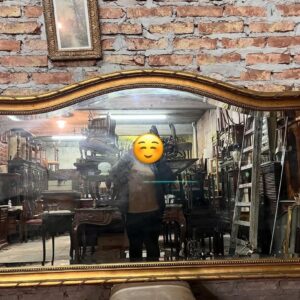 gran espejo de comedor biselado francés dorado a la hoja muy antiguo