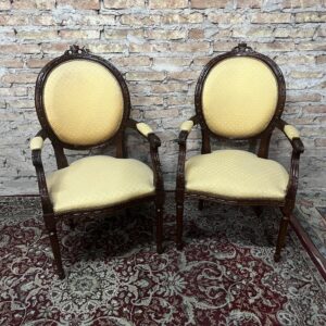 par de sillones antiguo estilo francés medallón de comedor
