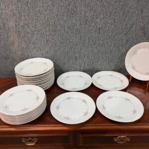 se vende por seis o doce platos playos en porcelana tsuji